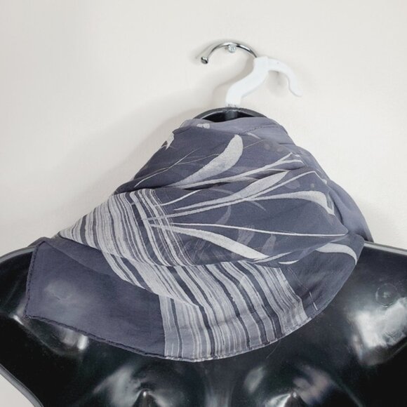 Vintage Balmain Paris Pure Silk Art Deco Sheer Floral Luxury Scarf - Picture 4 of 10